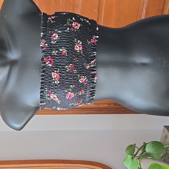 Ruched Roses Corset-style Bandeau Bikini Top Medium - Picture 2 of 8